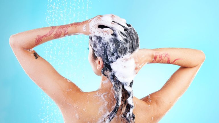 Pielęgnacja włosów od A do Z – o czym warto pamiętać czytając blog kosmetyczny